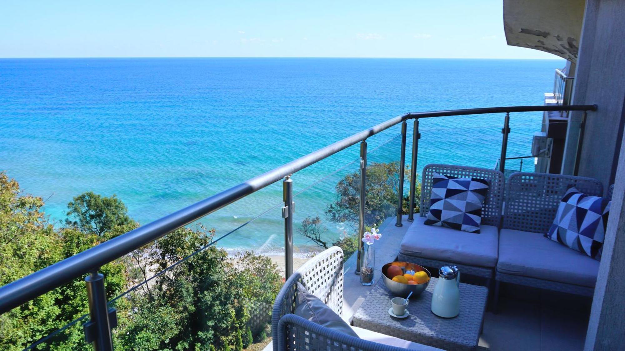 Апартаменти Бяла Клиф На Плажа - Apartments Byala Cliff First Line Exterior foto