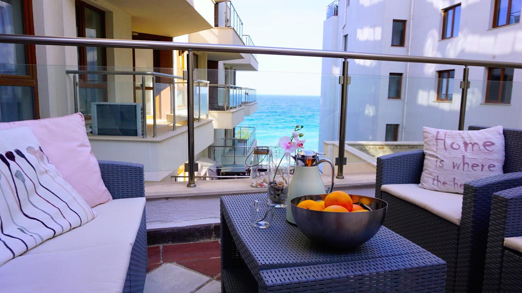 Апартаменти Бяла Клиф На Плажа - Apartments Byala Cliff First Line Exterior foto